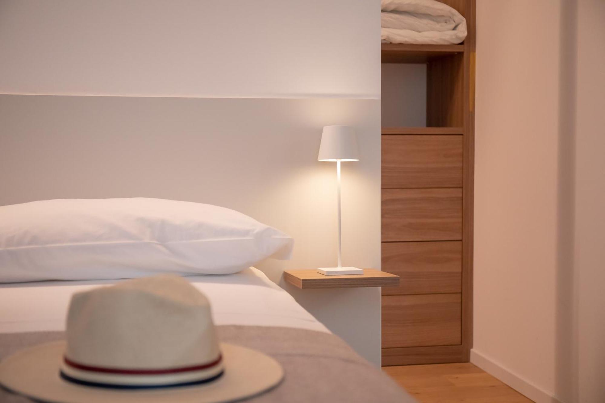 Amendola City View Apartments Suite Romantica Como Exterior photo